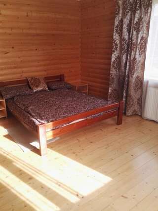 Лоджи Гірський релакс Golovetsk Двухместный номер с двуспальной кроватью и дополнительной кроватью-2